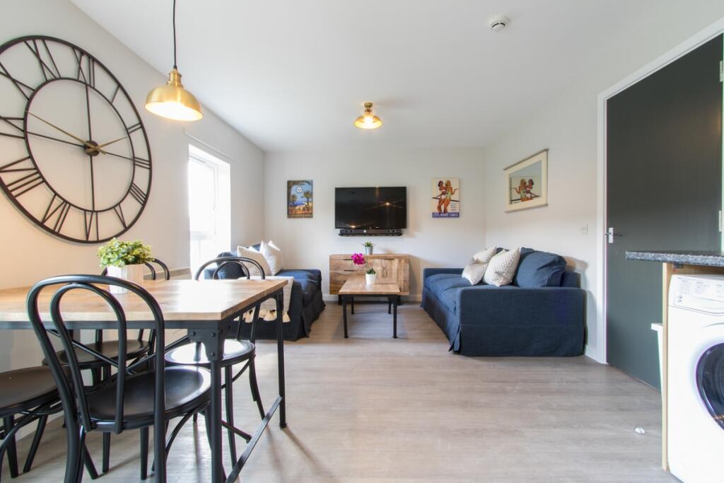 Main image of property: Morrison Circus, Edinburgh, EH3