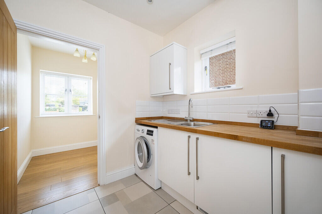 House in West Suffolk, Brockley - View 5