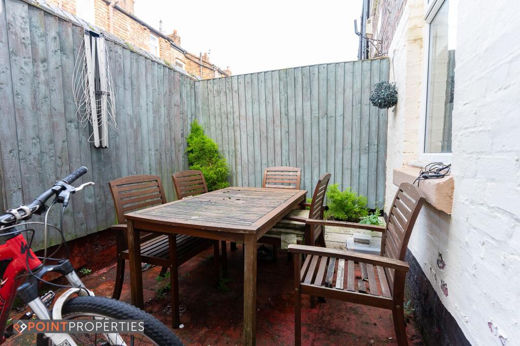 Property photo 11