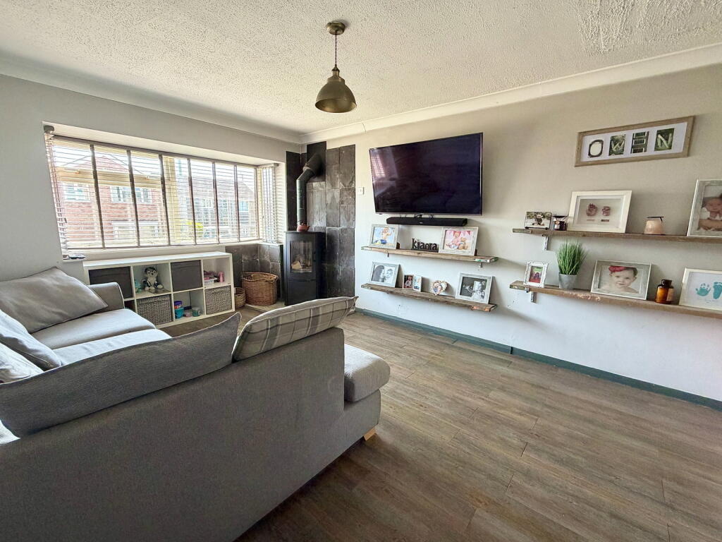 House in Northampton, Earls Barton - View 5