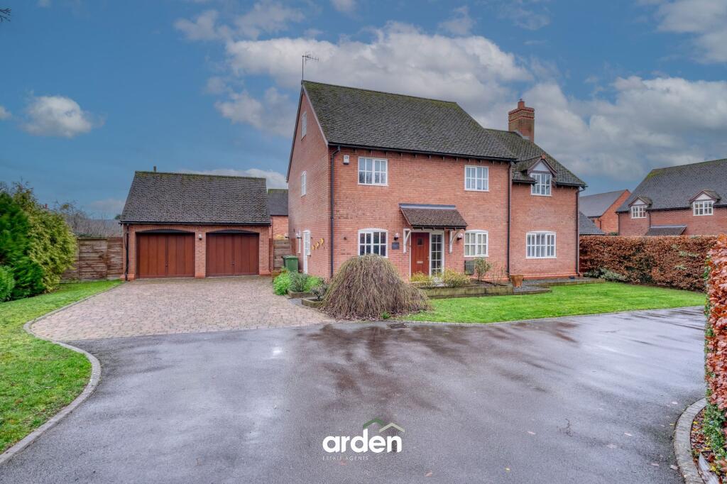 Hanbury Road, Hanbury, B60