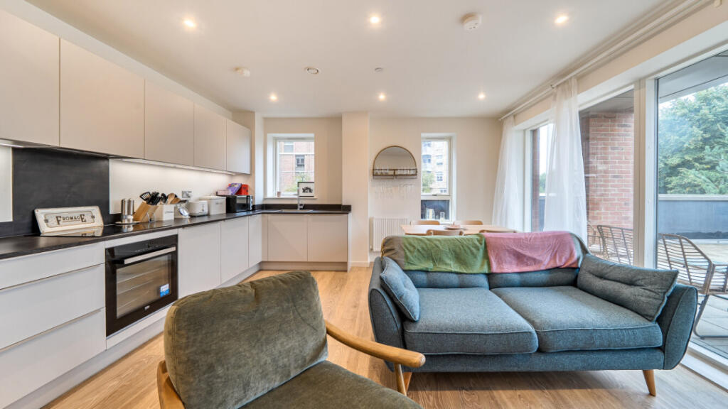 Apartment in London - View 4