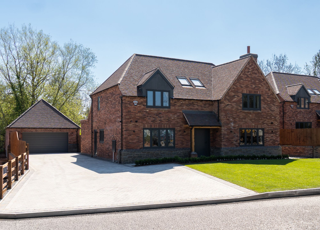 Main image of property: Lindridge Lane, Desford, LE9