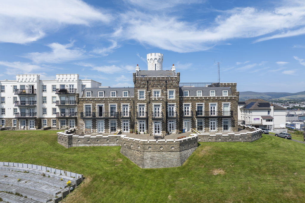 Main image of property: Flat 12, Douglas Head Apartments, Head Road, Douglas