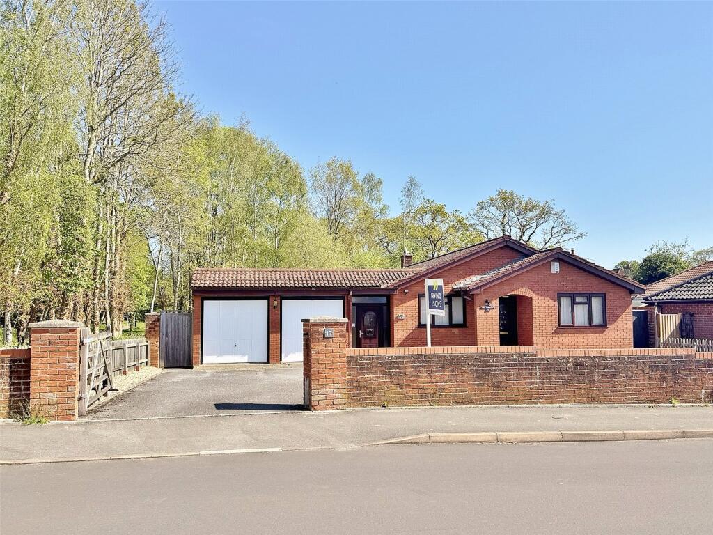 Main image of property: Keswick Way, Verwood, Dorset, BH31