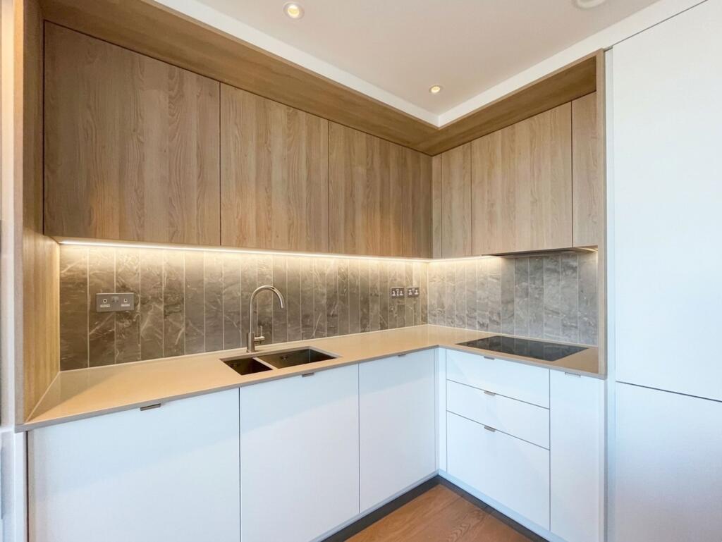 Apartment in London - View 2