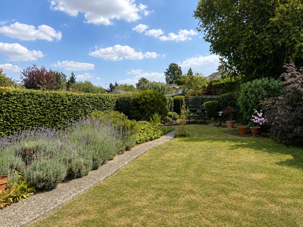 House in Gloucester - View 2
