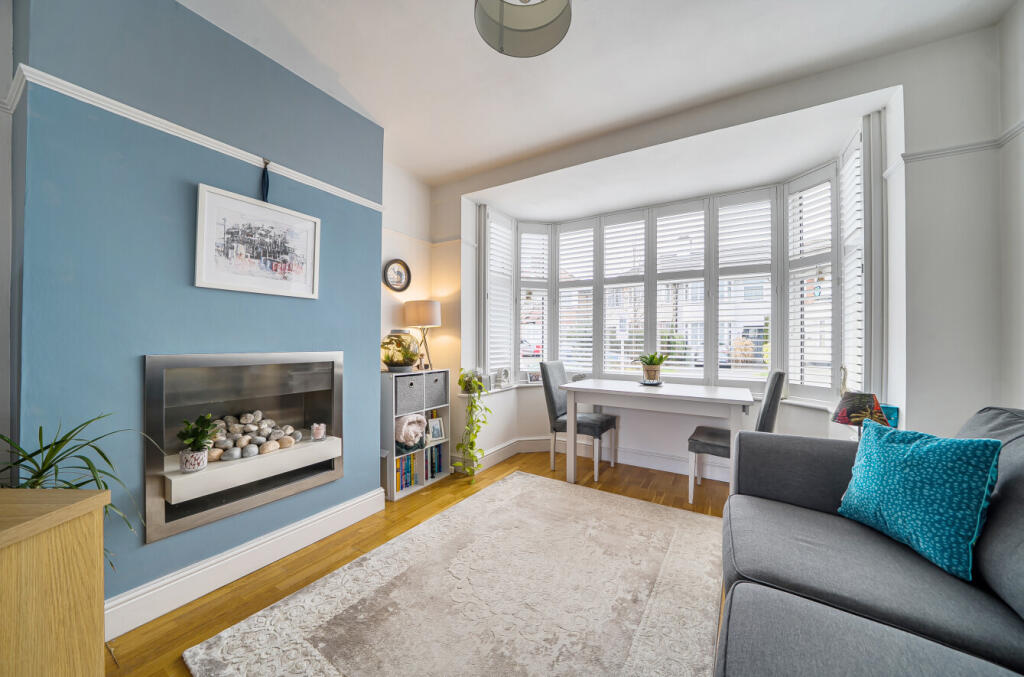 Holmdale Road, Chislehurst, Kent, BR7 photo 2
