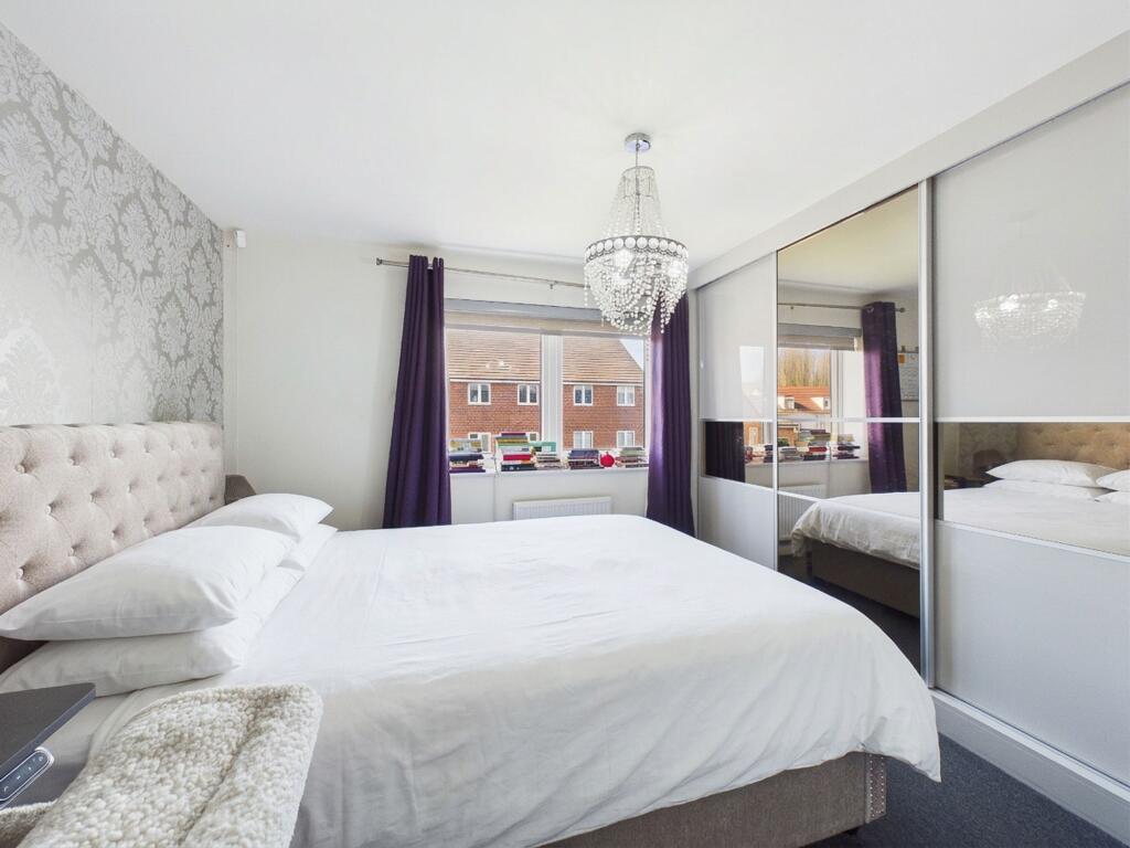 Horsley Lane, Gedling, Nottingham - More