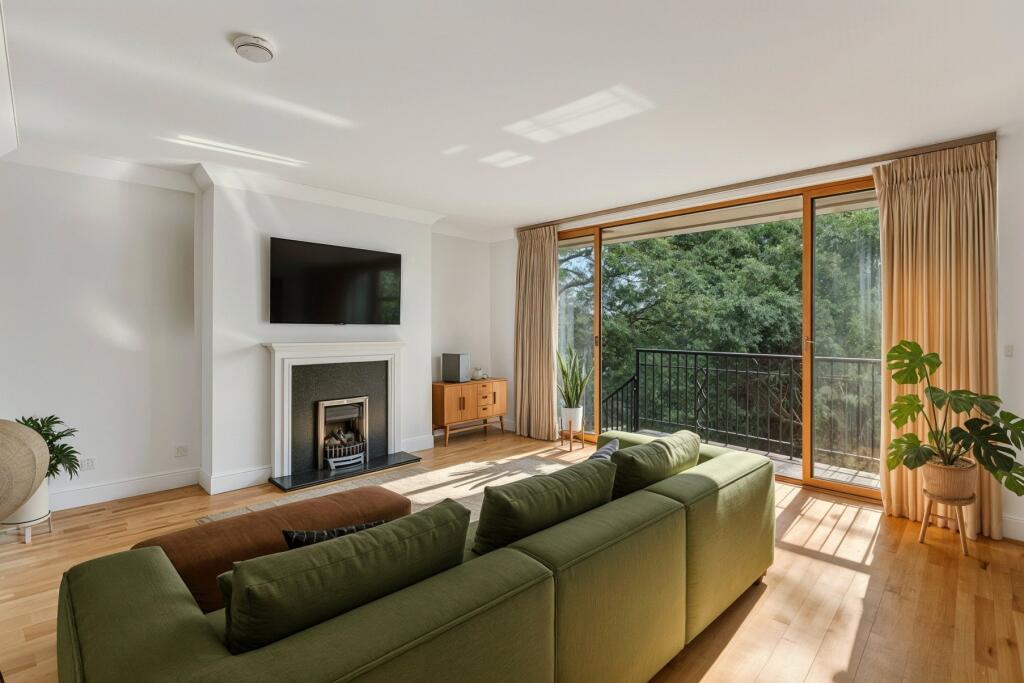 Main image of property: Dukes Head Yard, Highgate, N6