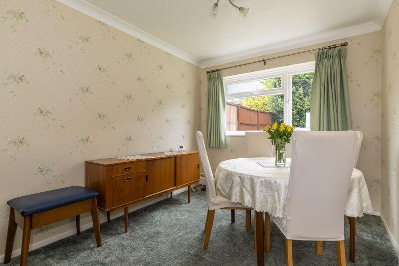 House in Uckfield, Hammonds Green, Framfield - View 5