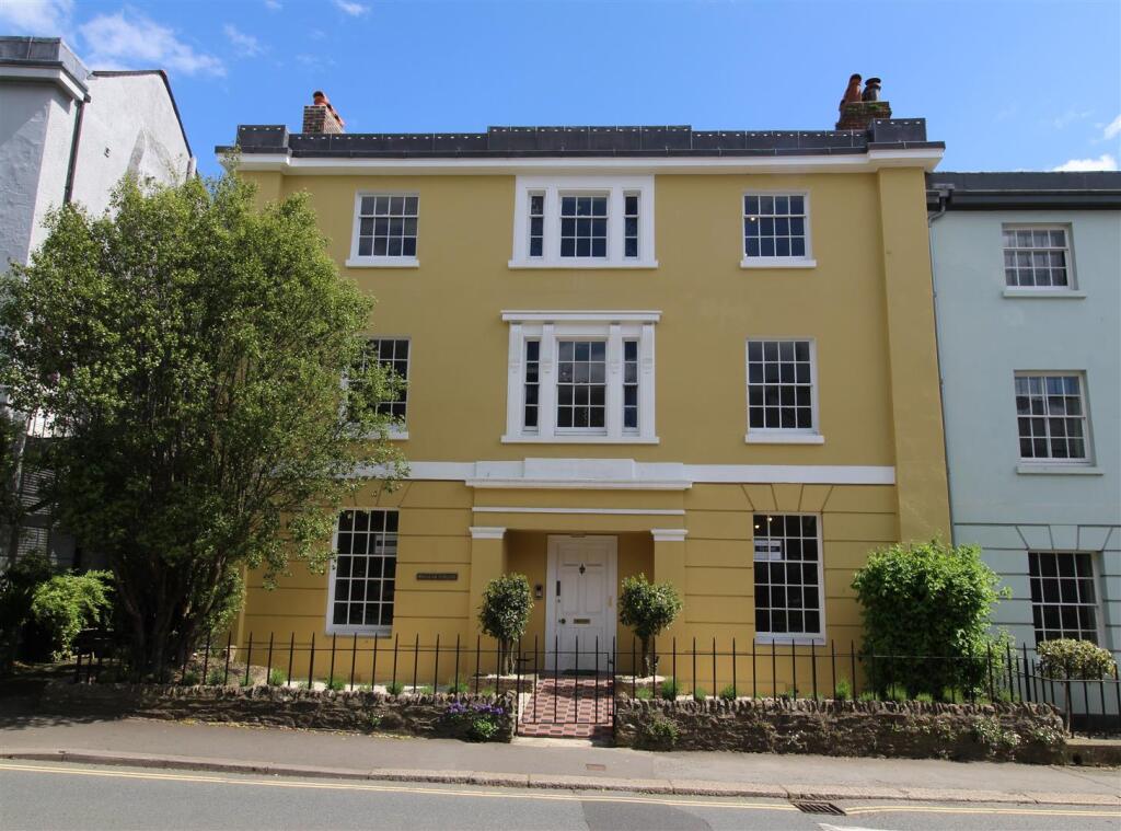 Main image of property: Totnes