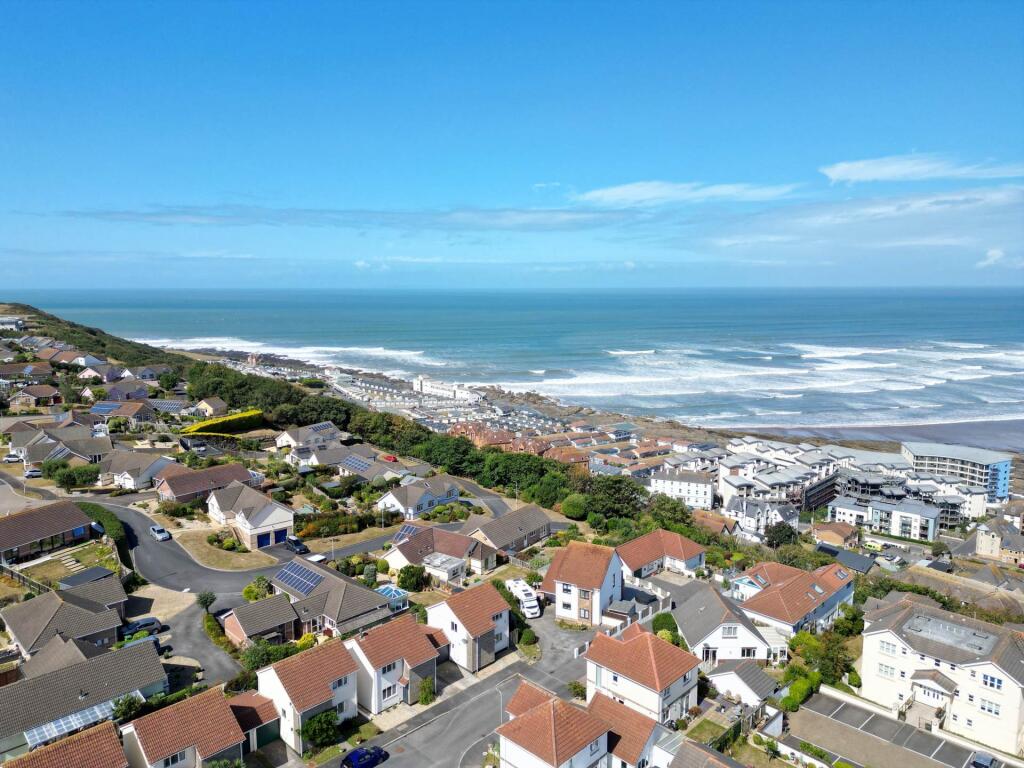 3-bed other on Stanwell Drive, Westward Ho!, £325,000