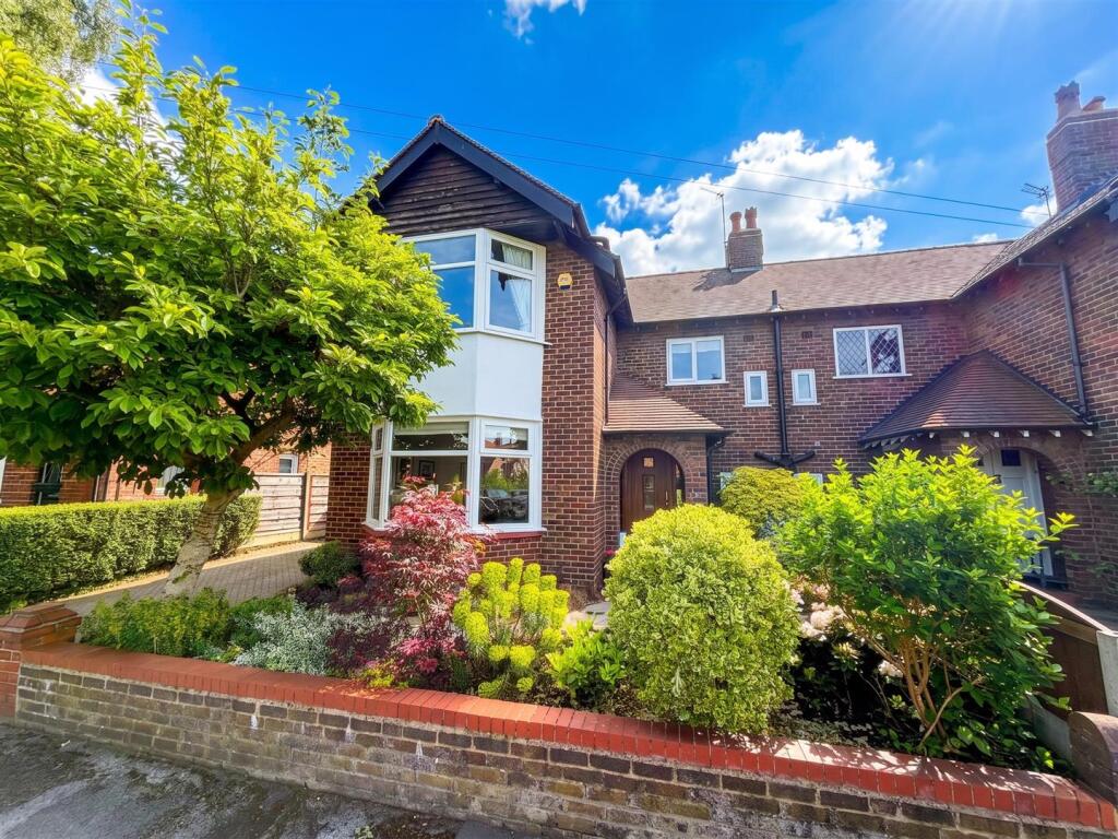 Main image of property: Dunollie Road, Sale