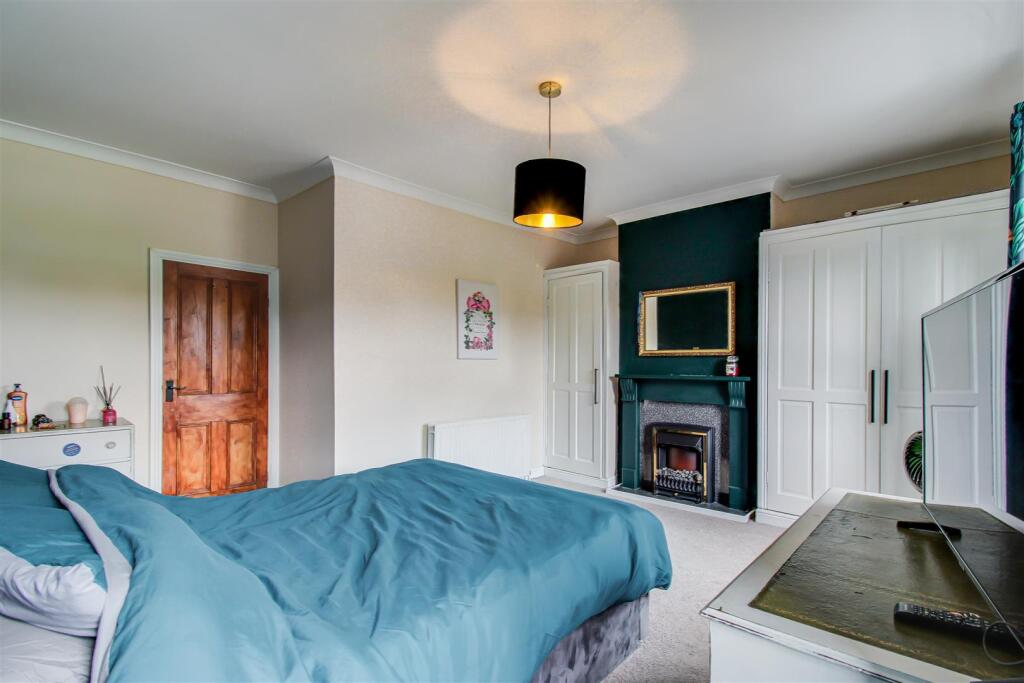 House in Wakefield - More
