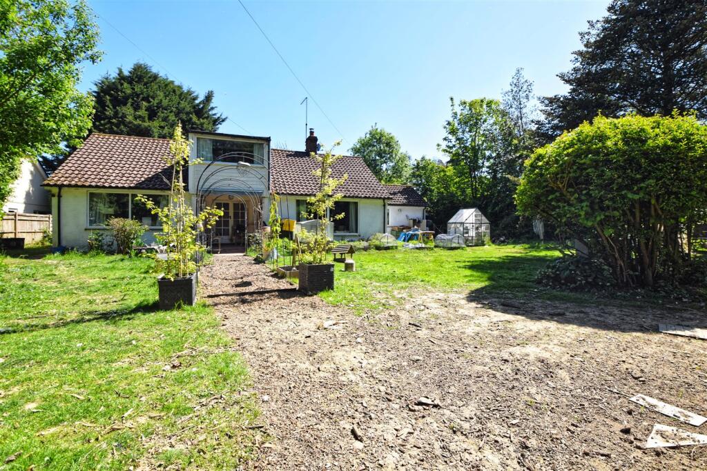 Main image of property: Moat Lane, Sedlescombe, Battle