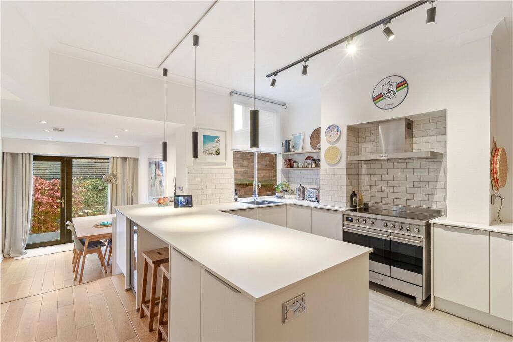 Ashfield Road, Altrincham, Greater Manchester, WA15 photo 2