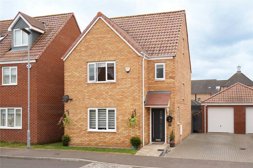 4-bed detached on Barleycorn Way, Beck Row, Bury St. Edmunds, Suffolk, IP28, £350,000