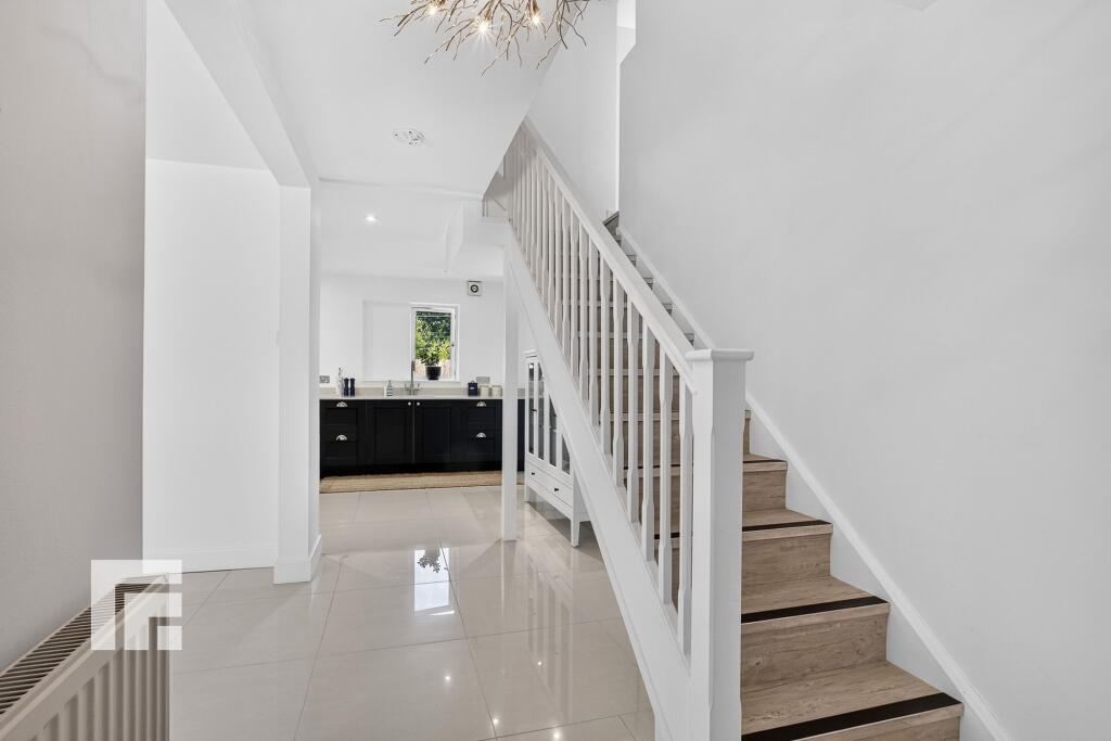 Triscombe Drive, Llandaff, Cardiff CF5 2PN photo 5
