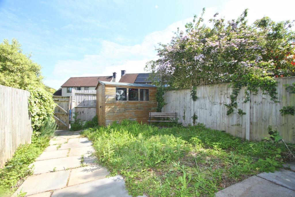 Hacket Lane, Thornbury, BS35 photo 5