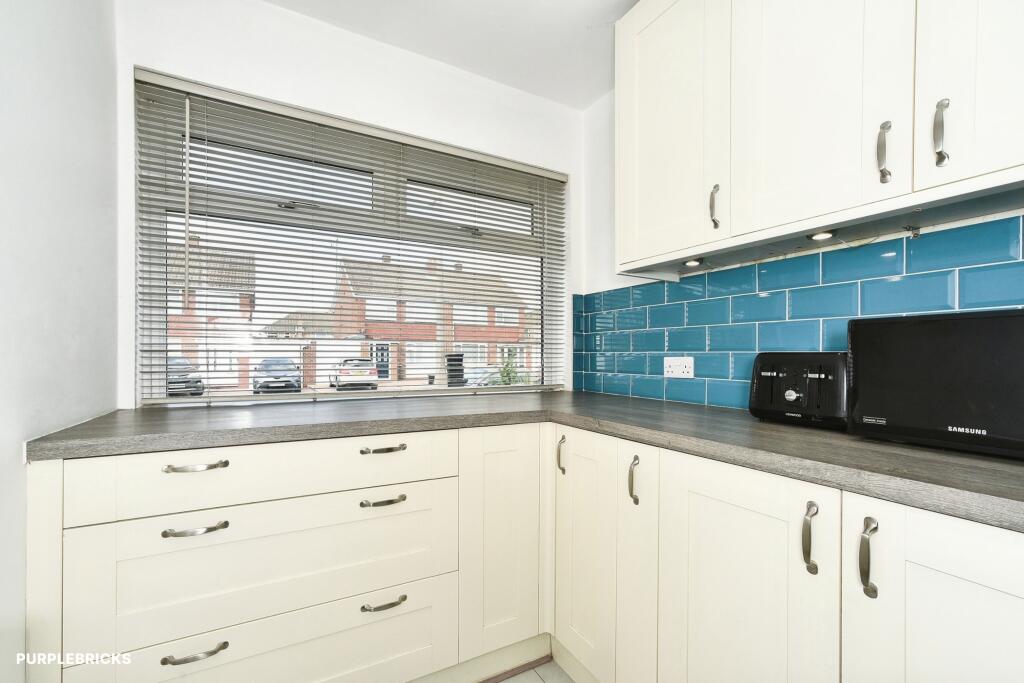 House in Stratton St Margaret, Kingsdown - View 4