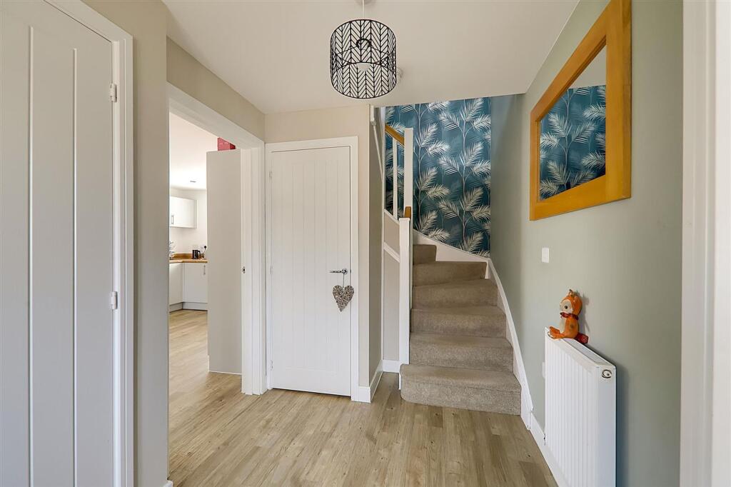 House in Worthing, West Sussex - View 5