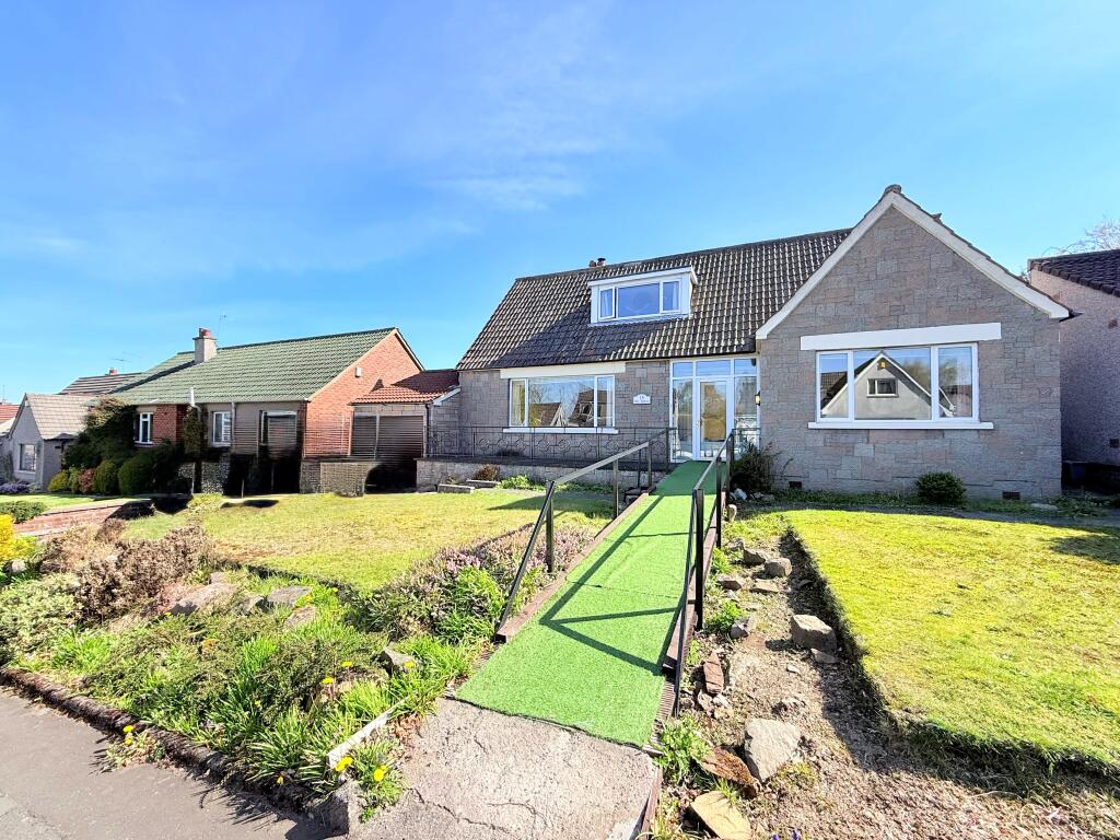 Main image of property: 15 Woodlands Drive, Brightons, Falkirk, FK2 0TF