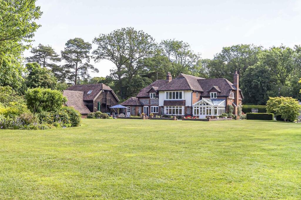 Main image of property: Highmoor, Henley-on-Thames, Oxfordshire RG9