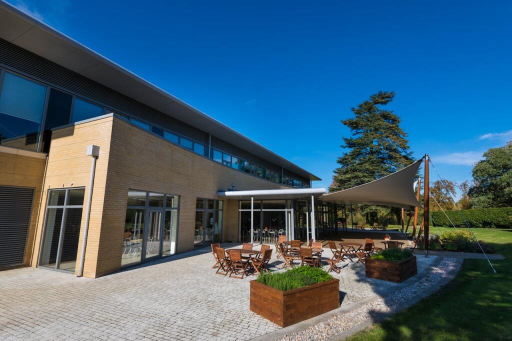 CRP_MansionHouse_Brochure_Images_Nucleus.jpg