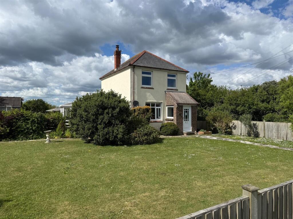 Main image of property: Coldharbour, Chickerell, Weymouth