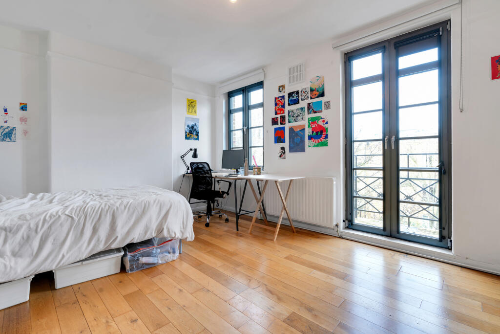 Property photo 8