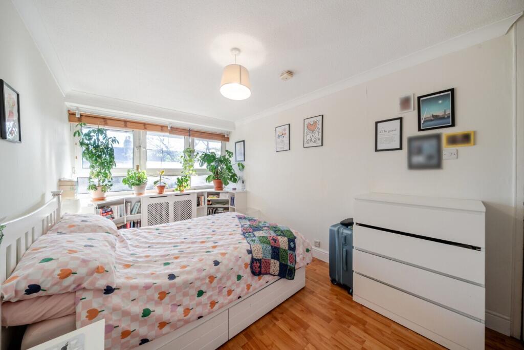 Apartment in London - View 4