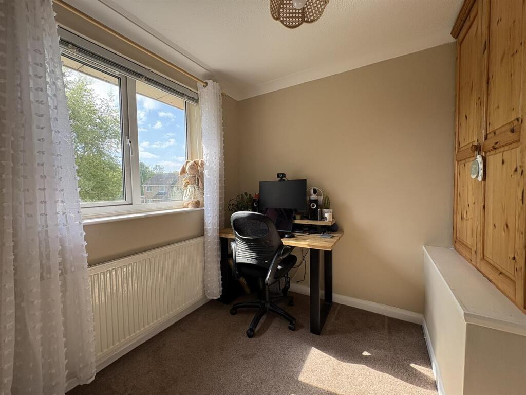 Additional image 12 of Lords Wood, Welwyn Garden City