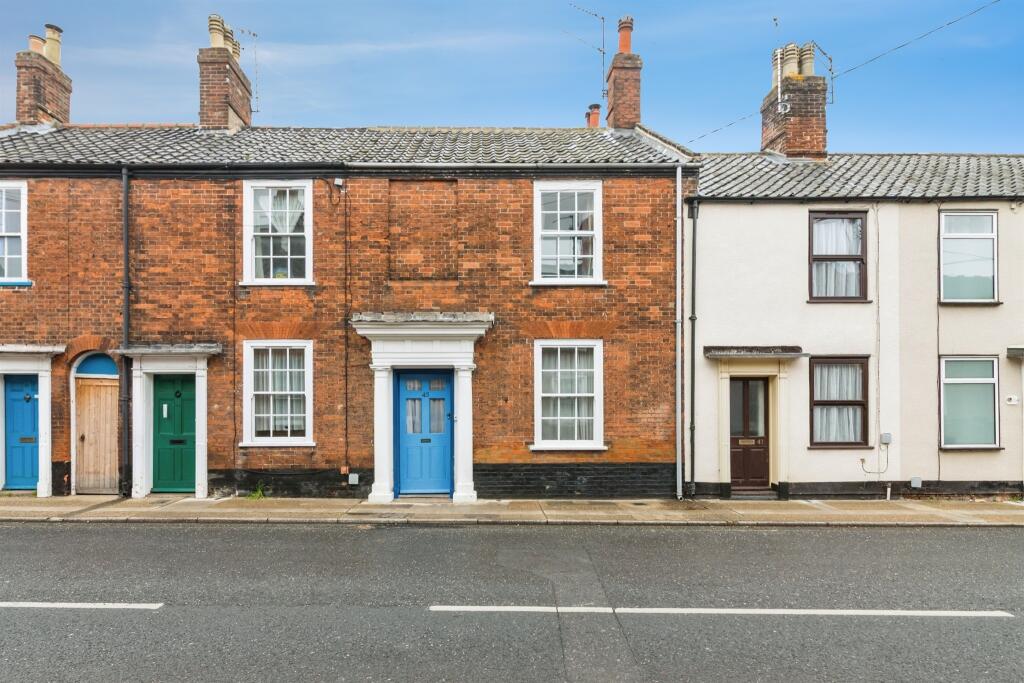 Main image of property: Lower Olland Street, Bungay