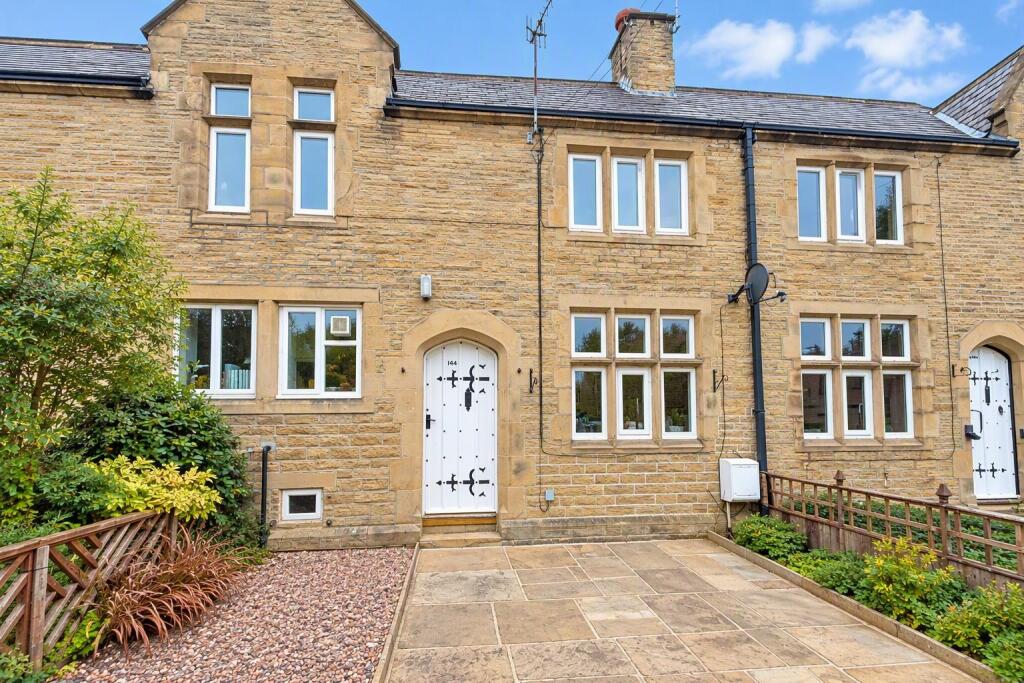 2-bed house on St. Stephens Street, Halifax, £135,000