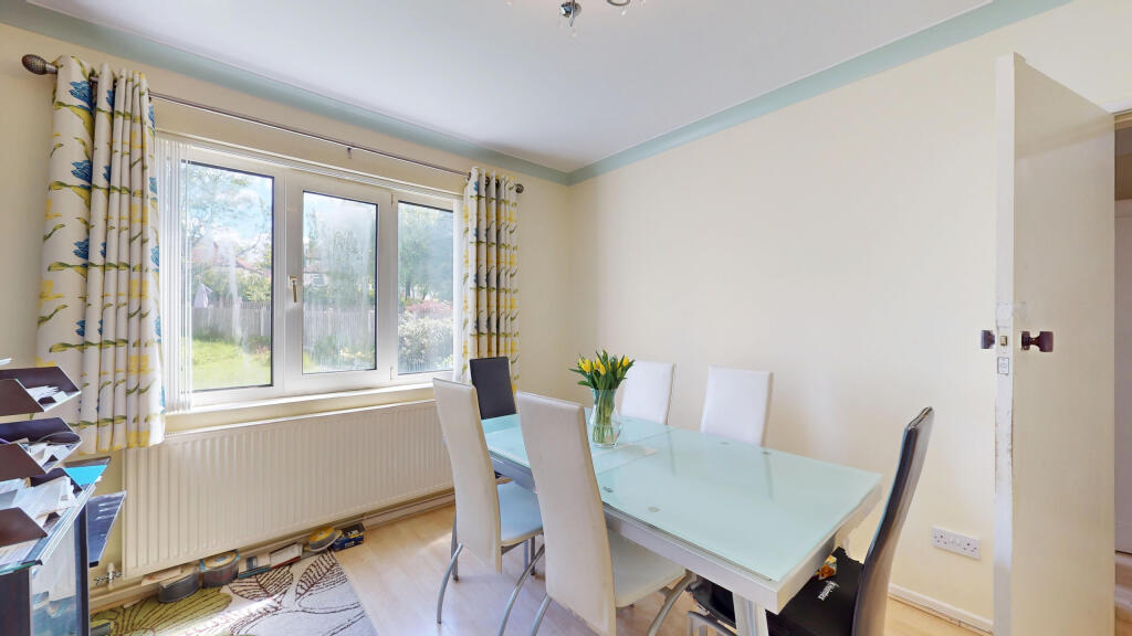 Spen Lane, West Park, Leeds, West Yorkshire photo 2