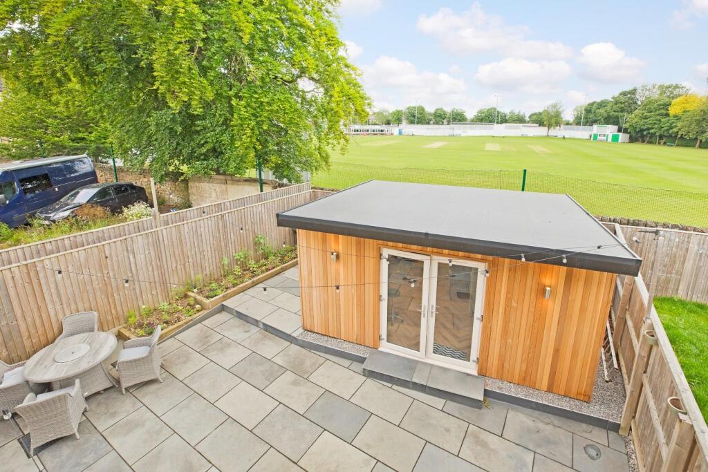 House in Leeds - View 4