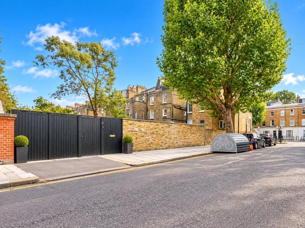 Apartment in London, Kensal Town, Maida Vale - View 2