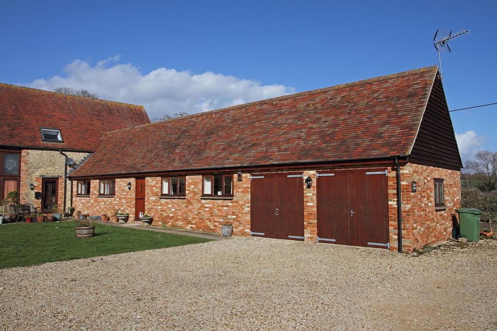 Main image of property: Lower Farm, Denton, Oxfordshire, OX44