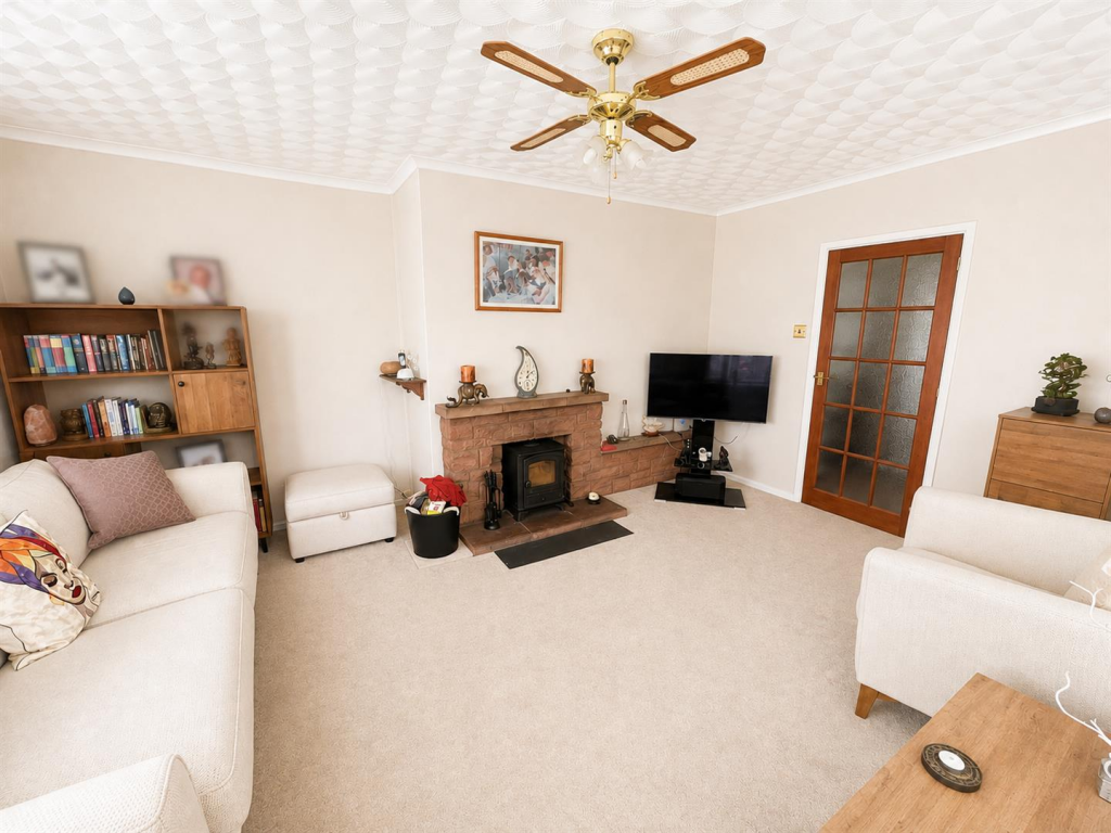 House in Taunton - View 4