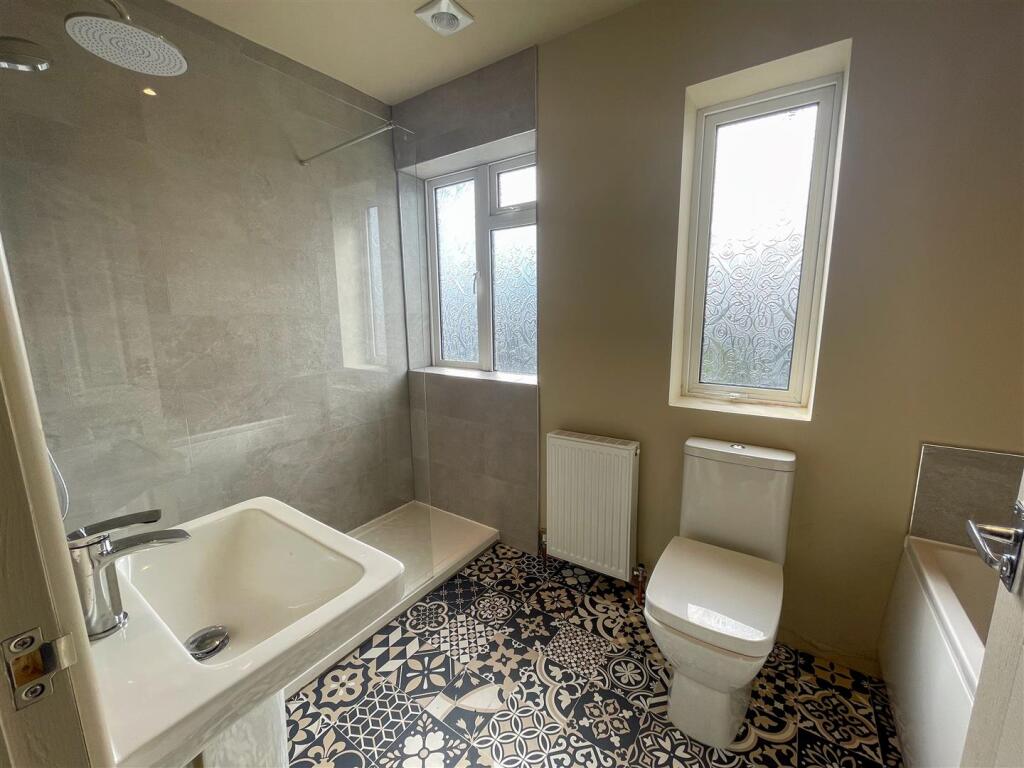 Additional image 10 of Oak Street, Colne