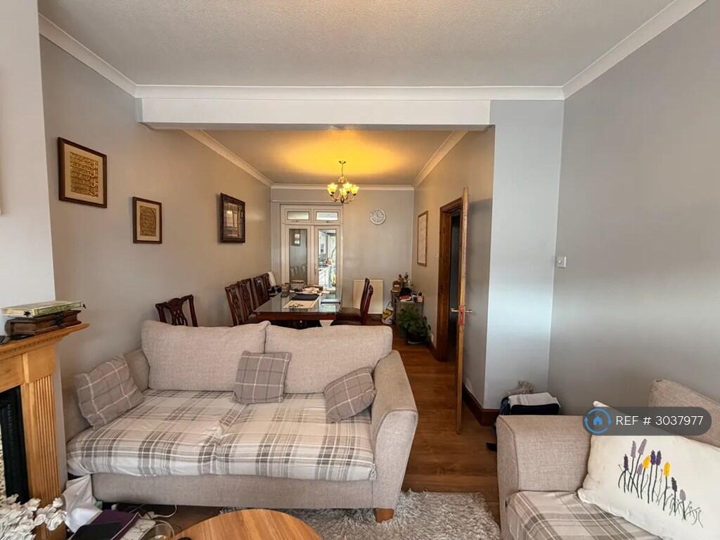 House in Ilford - View 2