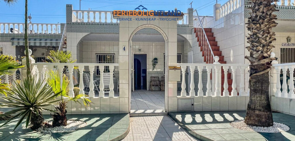 Main image of property: Valencia, Alicante, Alicante