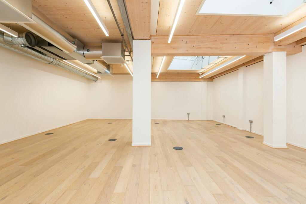 The Green House 2.jpg