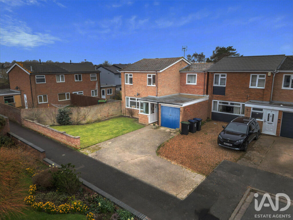 Main image of property: Falcon Mews, Ely, Cambridgeshire