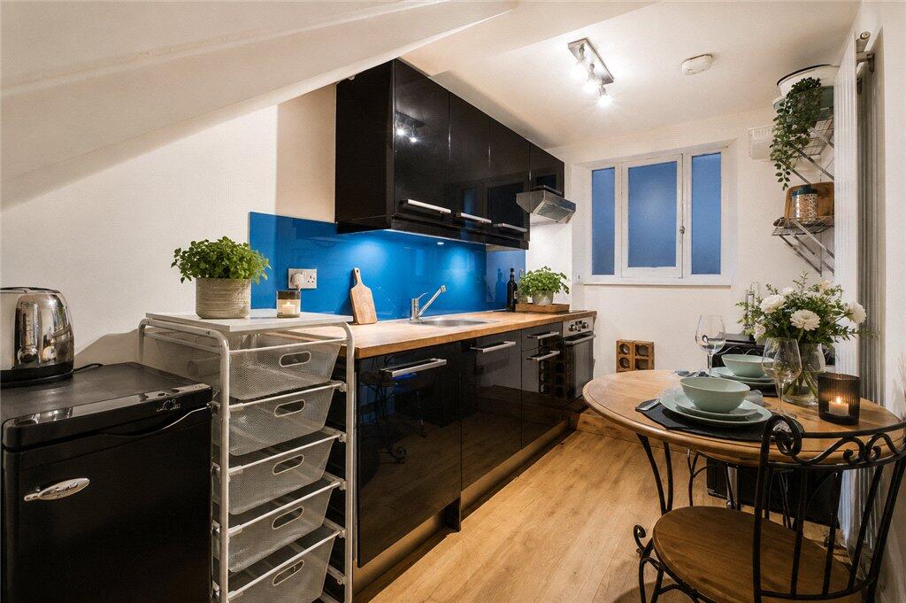 Apartment in London, Royal Borough of Kensington and Chelsea - View 3