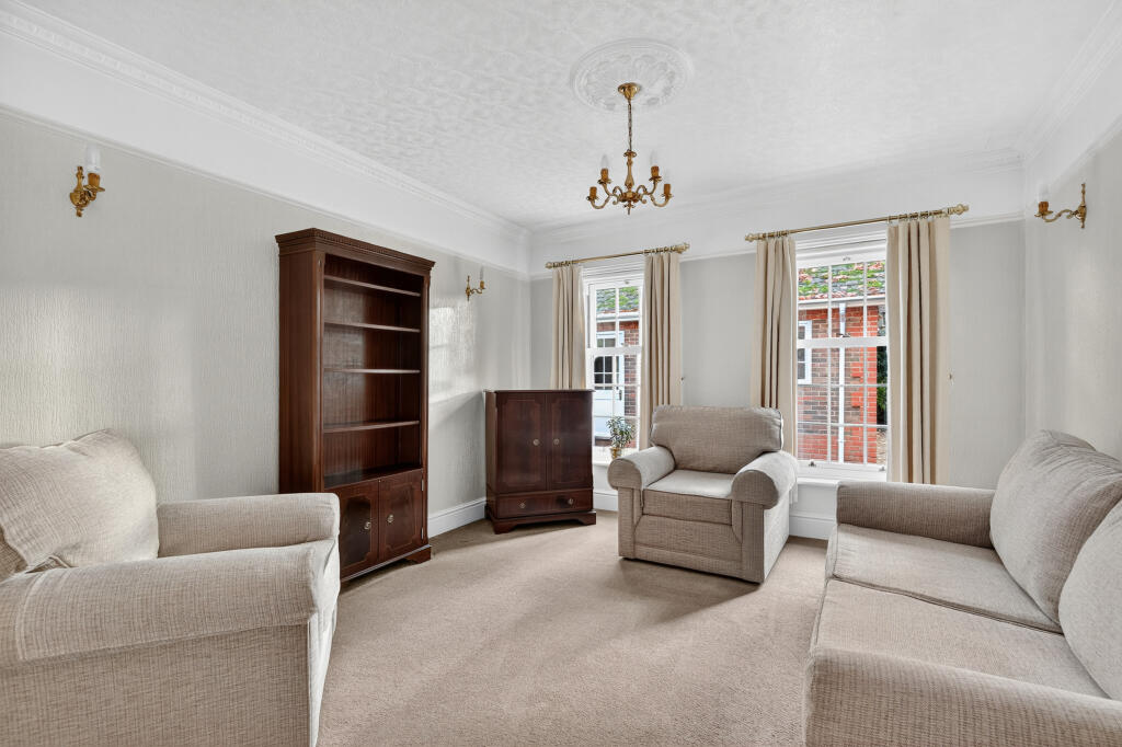 House in Reading - View 5