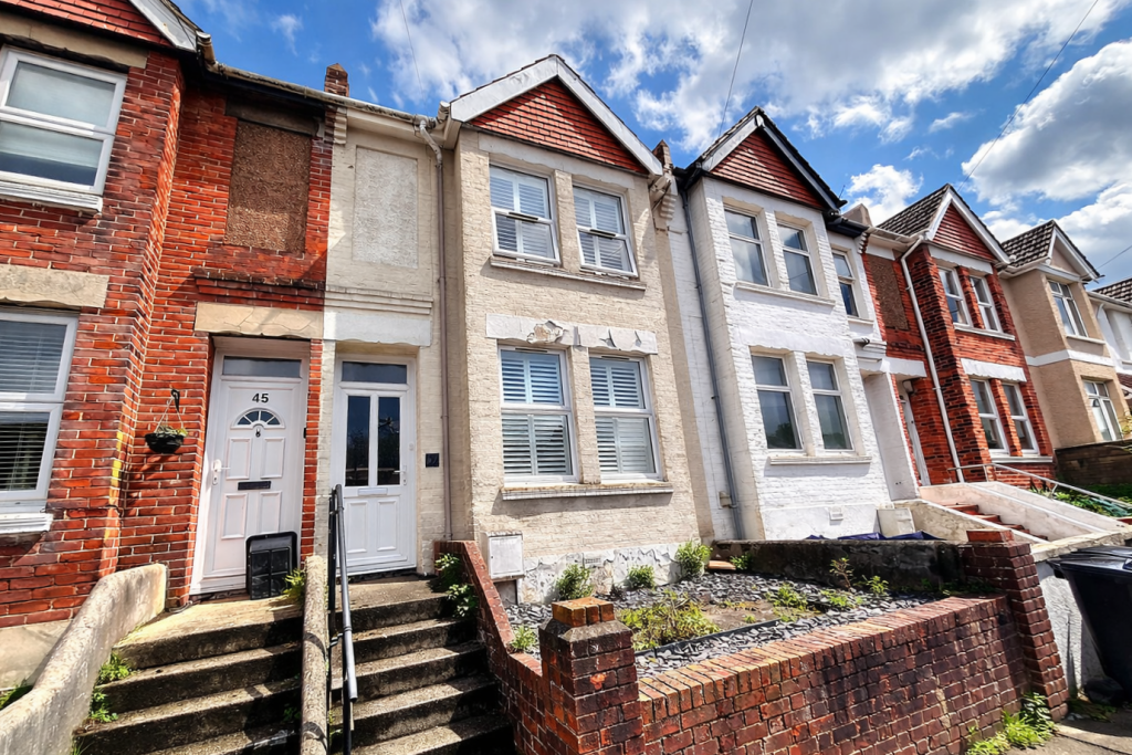 Main image of property: Hollingdean Terrace,Brighton,BN1 7HB