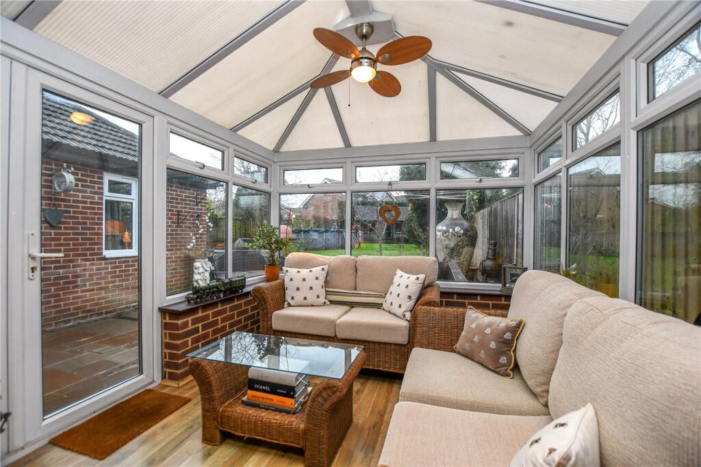 House in Wokingham - View 4