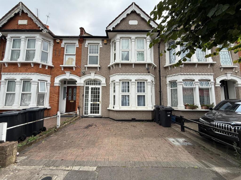 Main image of property: South Park Drive, Seven Kings